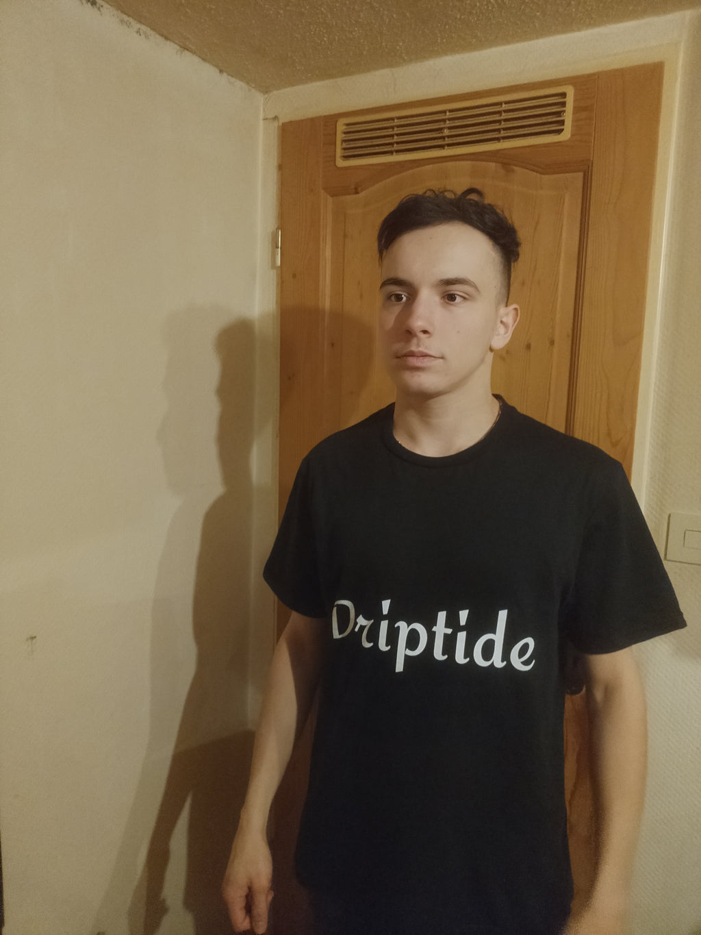 Kurzärmeliges Unisex-T-Shirt Driptide